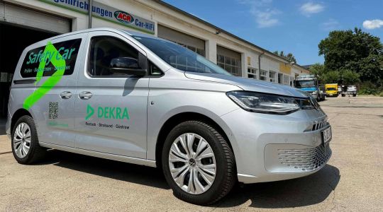 DEKRA lässt Fahrzeuge mit Sortimo ausrüsten