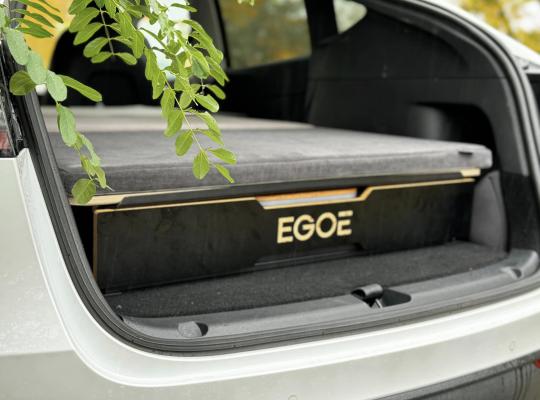 EGOE Nestbox Tesla Model Y
