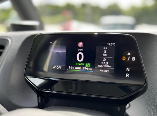 ID Buzz bei ACR Rostock: mit Sortimo Ladungssicherung