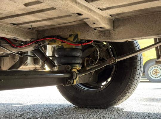 VW Crafter: Luftfederung an der Hinterachse.