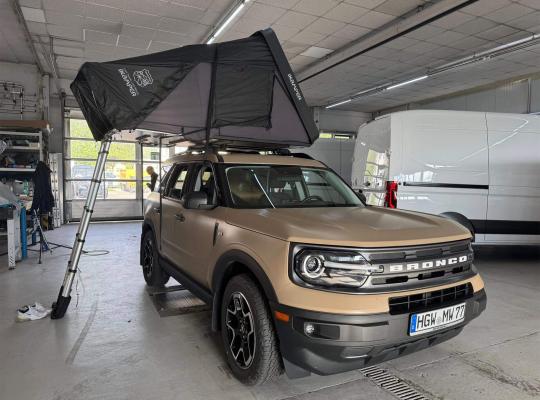 Mal wieder ein Dachzelt rechtzeitig zum Urlaub geliefert und montiert.