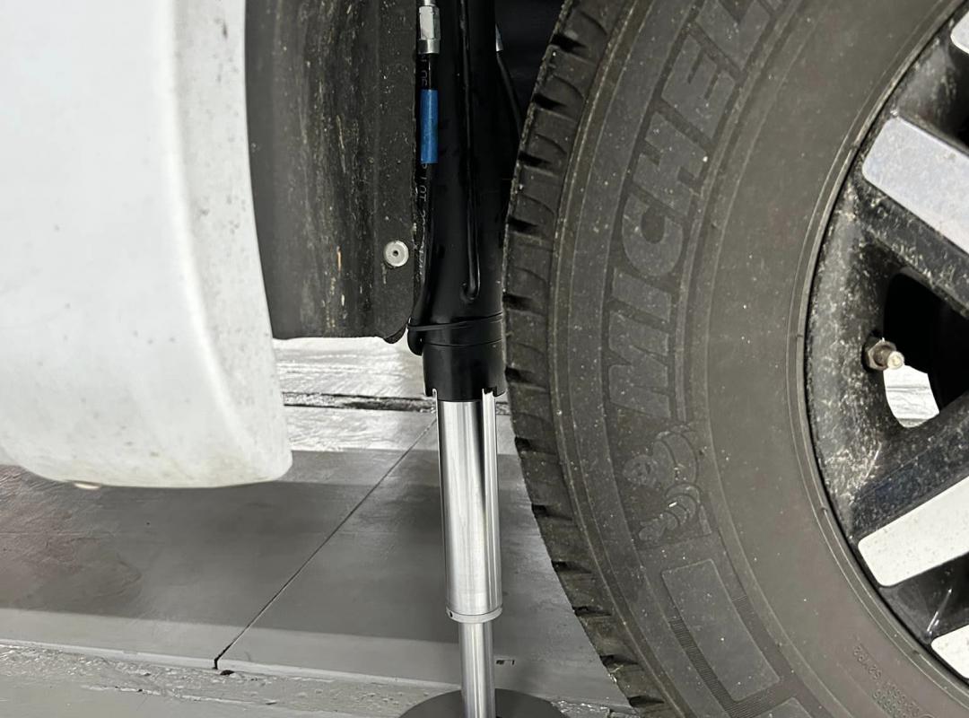 Hubstütze vorne rechts verbaut. Basis Fiat Ducato 2020